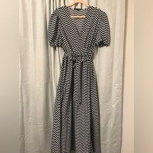 Black and white te polka dot dress with tie